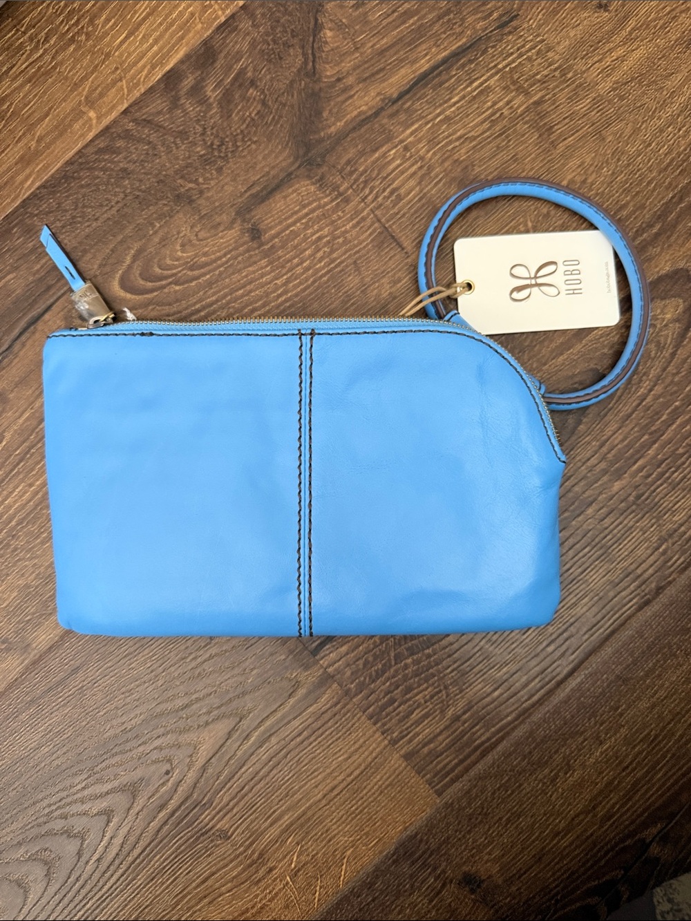 HOBO Sable Wristlet Wallet in Tranquil Blue - Picture 3 of 5